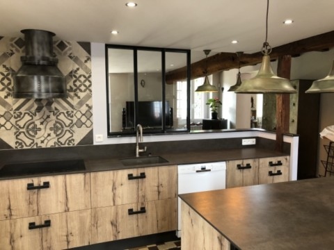 Verrières et comptoirs acier 